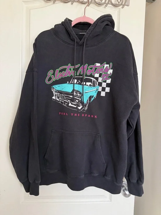 Brandy Melville | John Galt | Electric Motors | Hoodie - Picture 3 of 16
